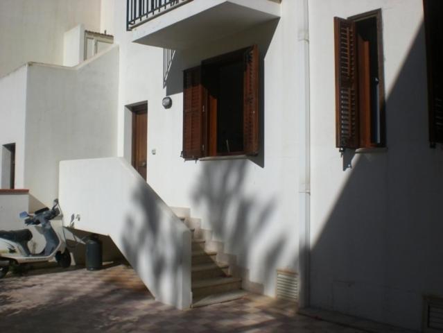 Casa Vacanza Spiaggia Praia Favignana Bagian luar foto